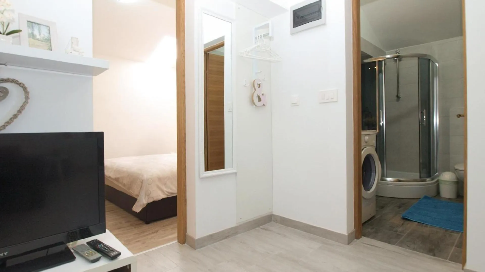Vikendica Ferienhaus Fuer 3 Personen Ca 40 Qm In Pula, Istrien Istrische Riviera