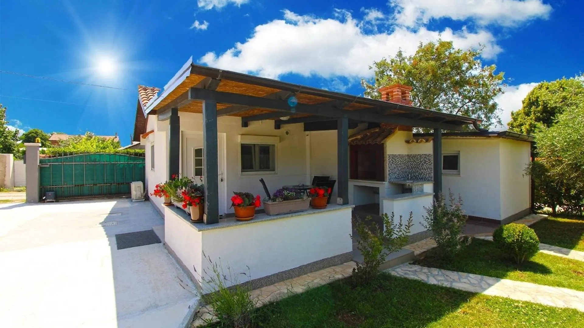 Ferienhaus Fuer 3 Personen Ca 40 Qm In Pula, Istrien Istrische Riviera Vikendica Pula